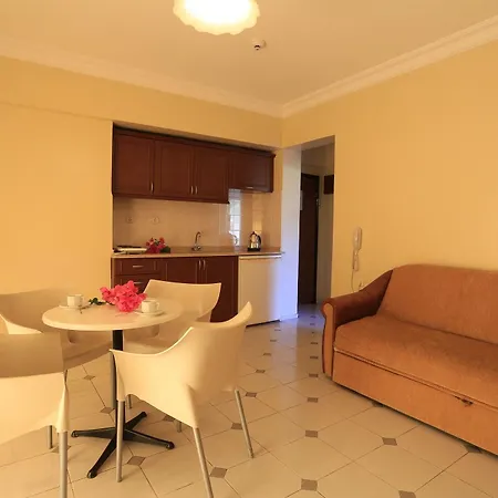 Aparthotel Amaris