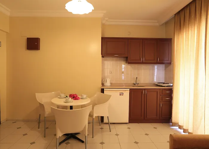 Hotel de apartamente Amaris 3*