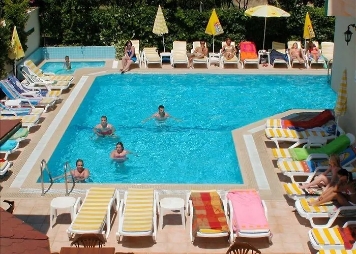 Hotel de apartamente Amaris 3*