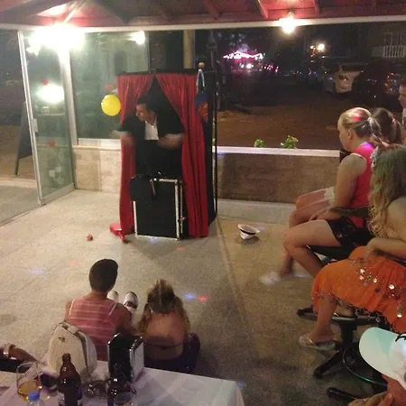 Aparthotel Amaris 3*