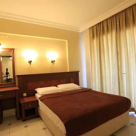 Apart Otel Amaris 3*
