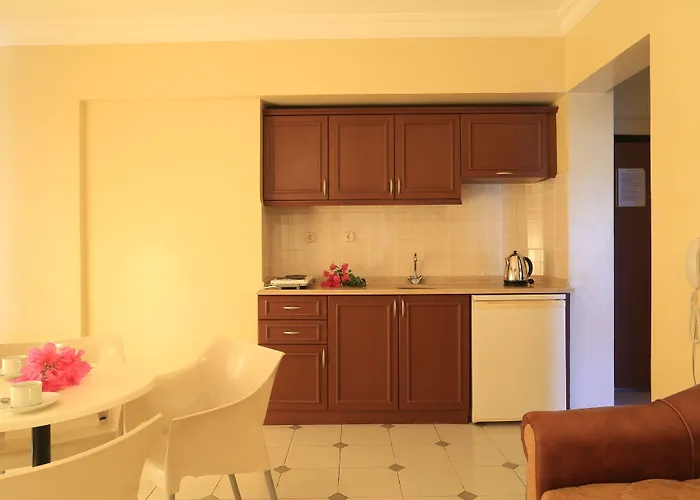 Amaris マルマリス