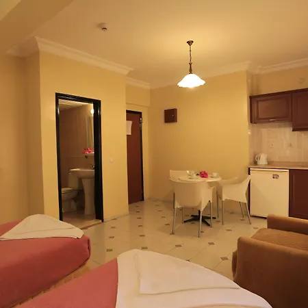 Amaris Marmaris